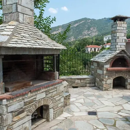 Hotel Makrigiannis Home, *